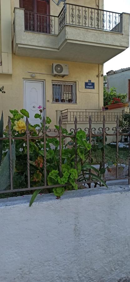 Marianthi'S Apartment 普拉塔里亚 外观 照片
